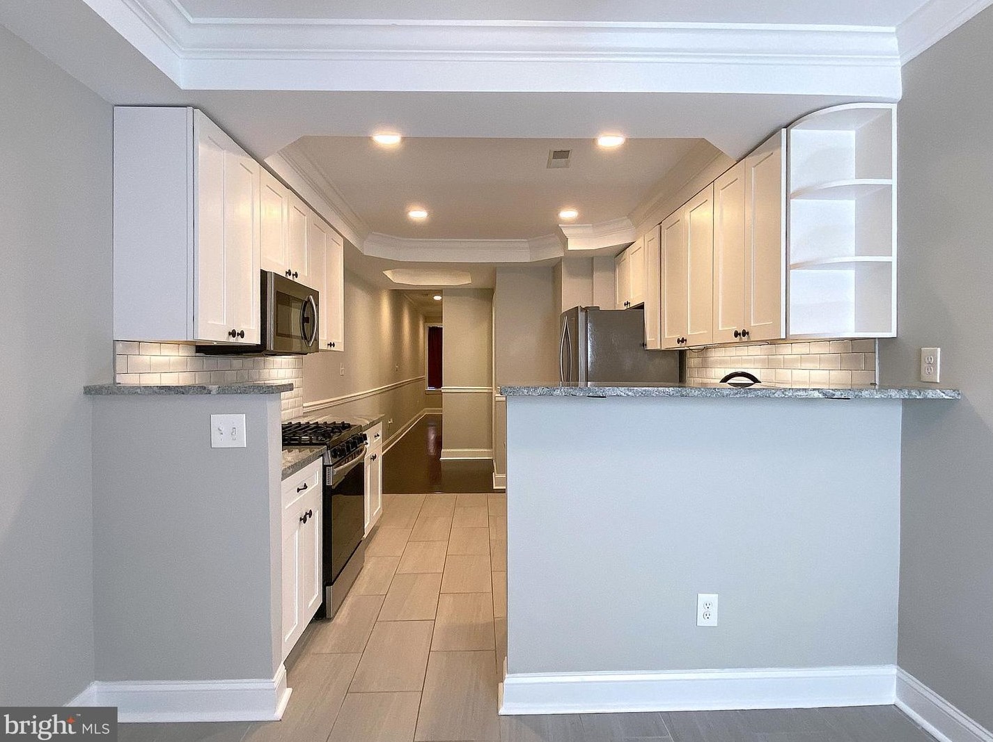 2527 Fleet St, Baltimore MD  21224-3707 exterior