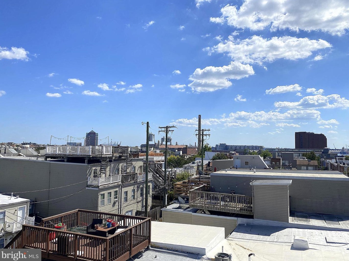 2527 Fleet St, Baltimore MD  21224-3707 exterior