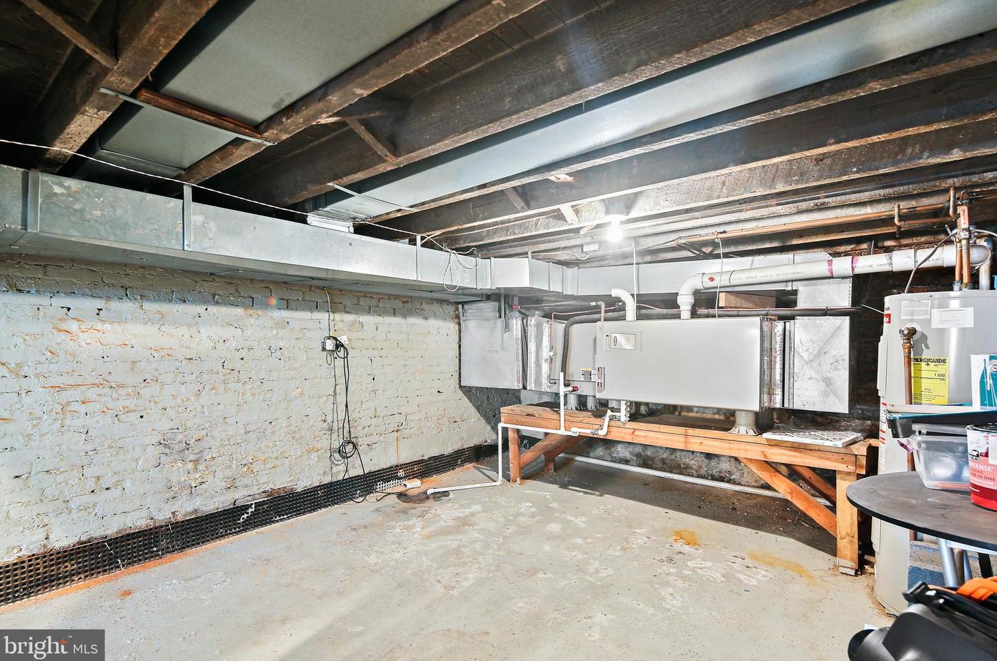 1413 Light St, Baltimore MD 21230-3935 exterior