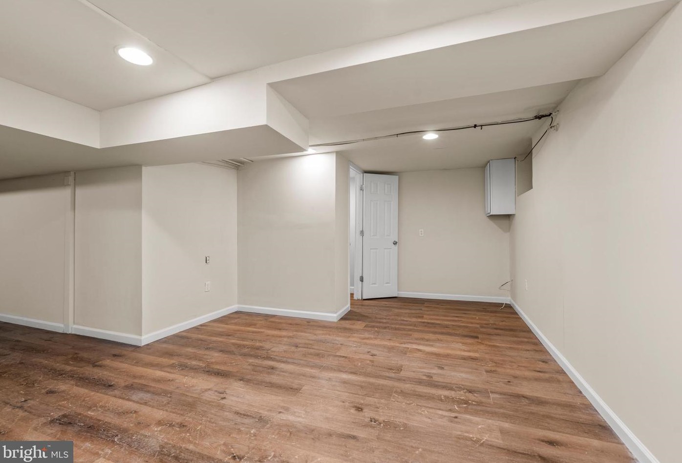 3714 Elkader Rd, Baltimore MD  21218-2004 exterior