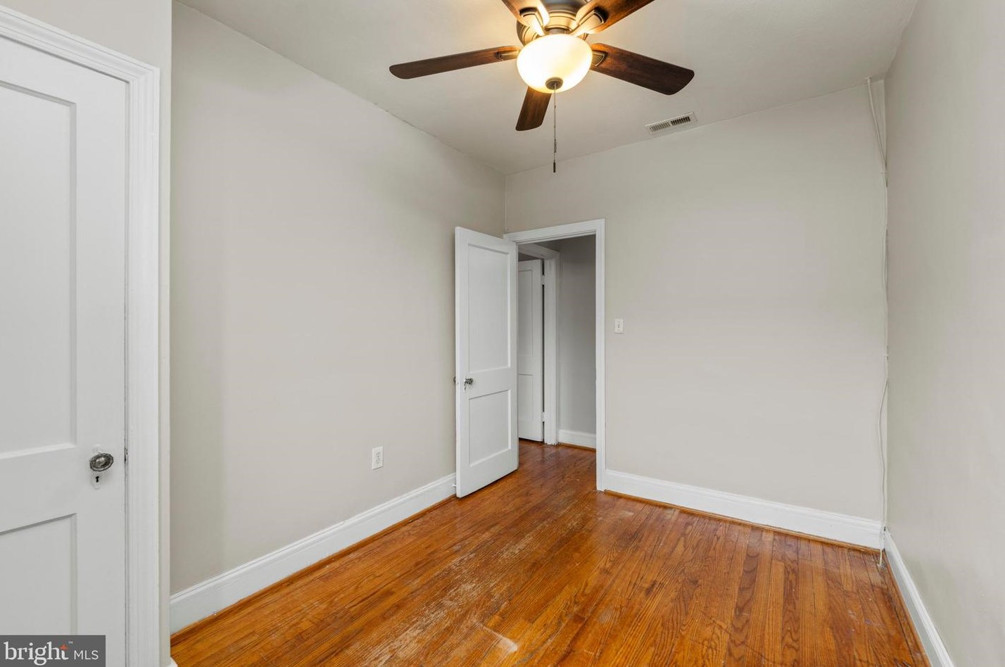 3714 Elkader Rd, Baltimore MD  21218-2004 exterior