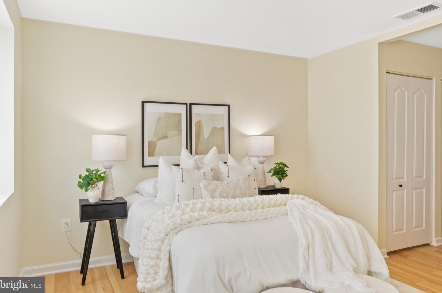 420 Eaton St, Baltimore MD  21224-2603 exterior