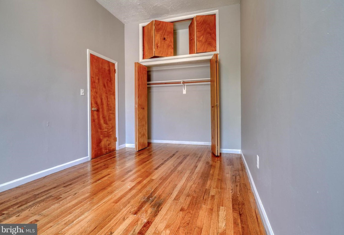 316 Paca St, Baltimore MD 21201-1814 exterior