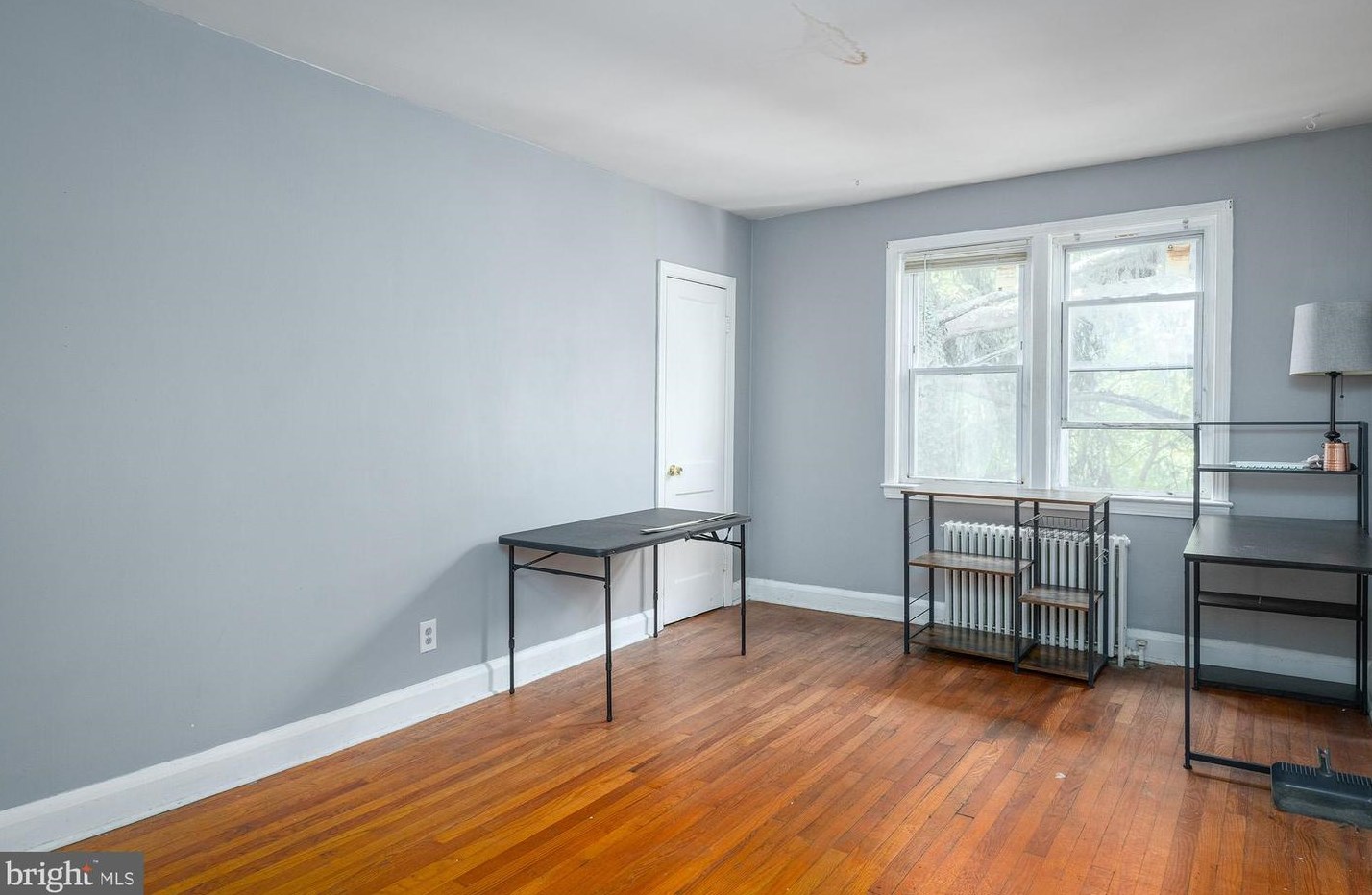 6103 Chinquapin Pkwy, Baltimore MD 21239-1944 exterior