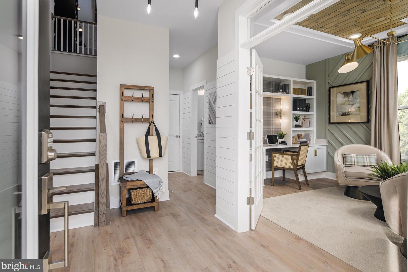 208 Light St, Baltimore MD 21230 exterior