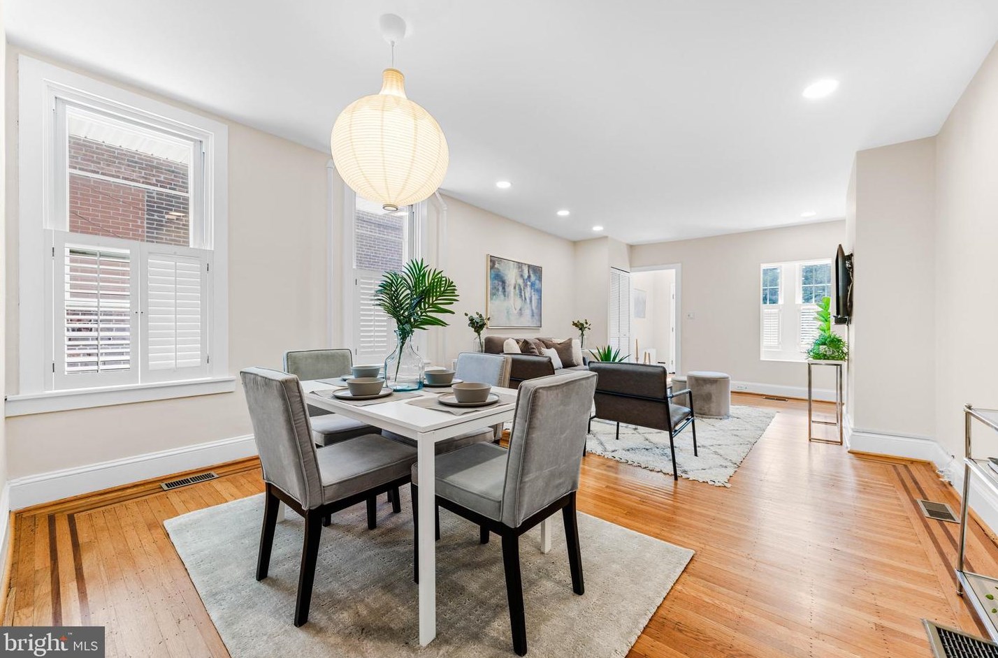 1000 Union Ave, Baltimore MD  21211-1820 exterior