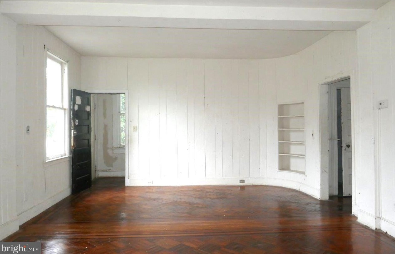 5113 Gwynn Oak Ave, Baltimore MD  21207-6806 exterior