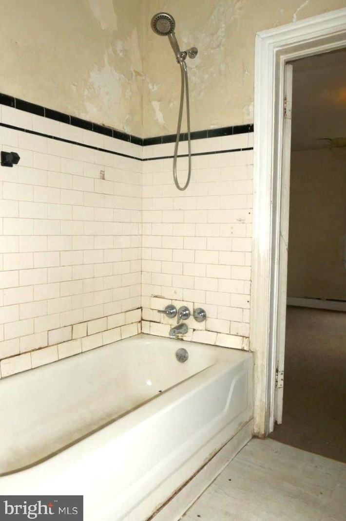 5113 Gwynn Oak Ave, Baltimore MD  21207-7634 exterior