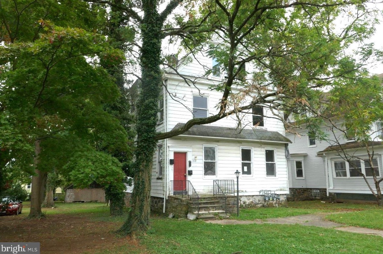 5113 Gwynn Oak Ave, Baltimore MD  21207-7634 exterior