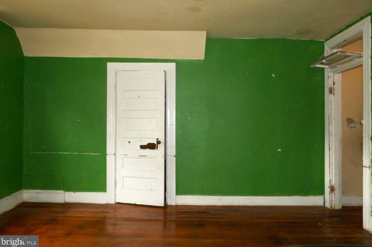 5113 Gwynn Oak Ave, Baltimore MD  21207-7634 exterior