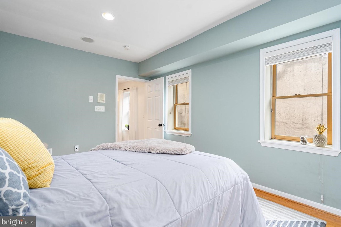 414 Wolfe St, Baltimore MD  21213-2421 exterior