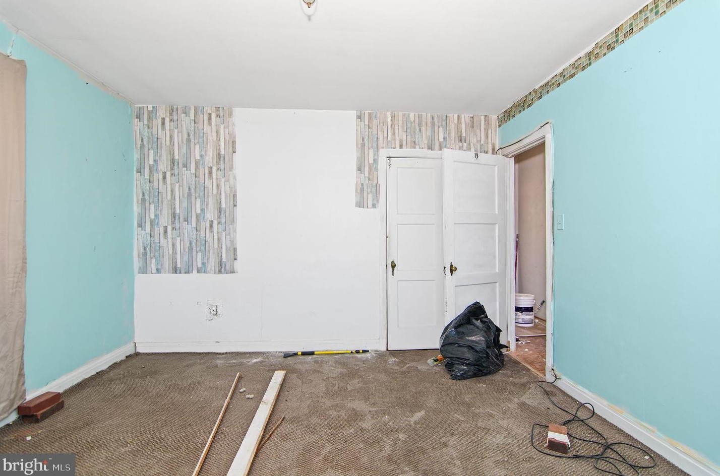 4001 Rogers Ave, Baltimore MD  21207-7127 exterior