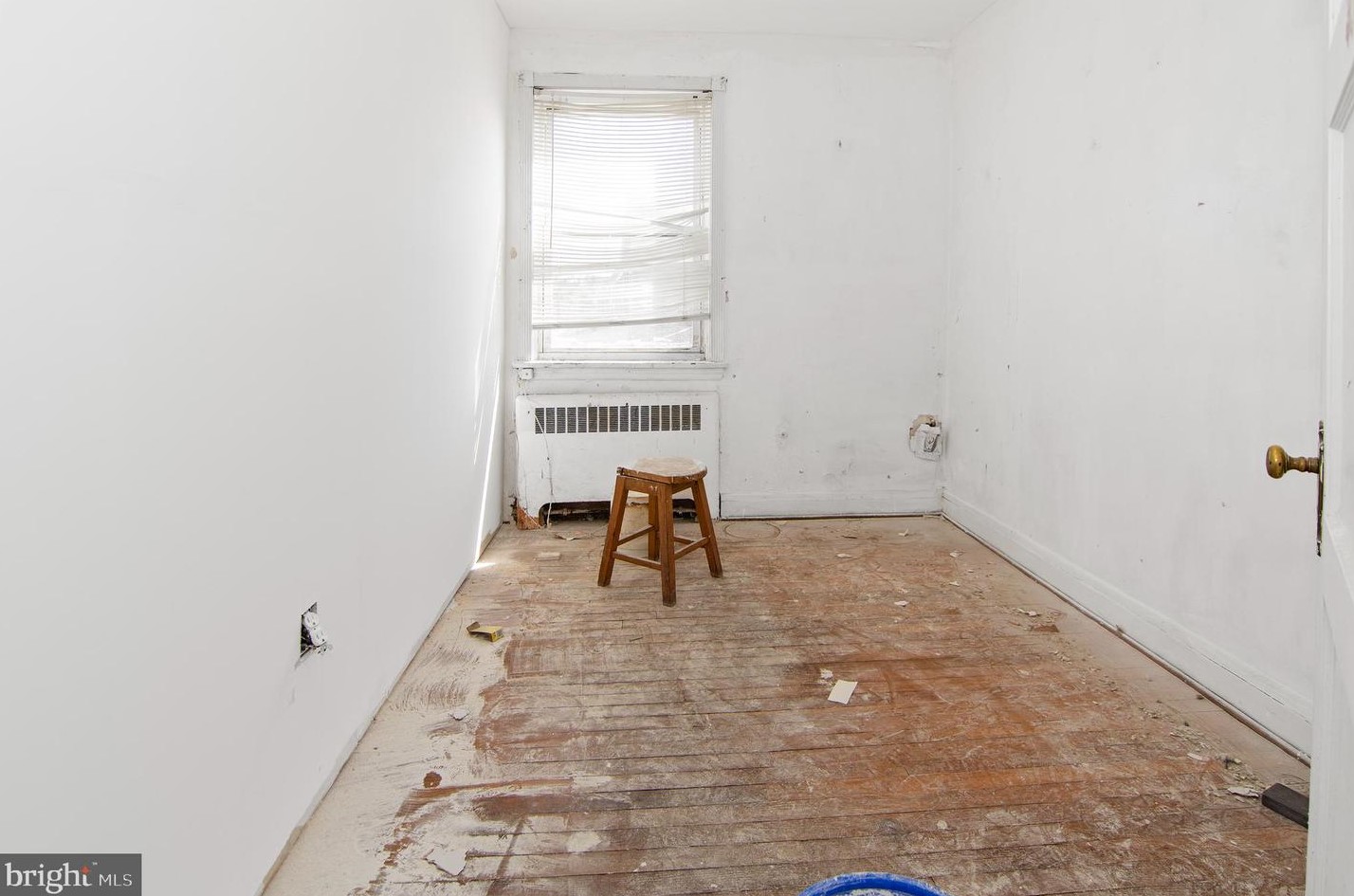 4001 Rogers Ave, Baltimore MD  21207-7127 exterior