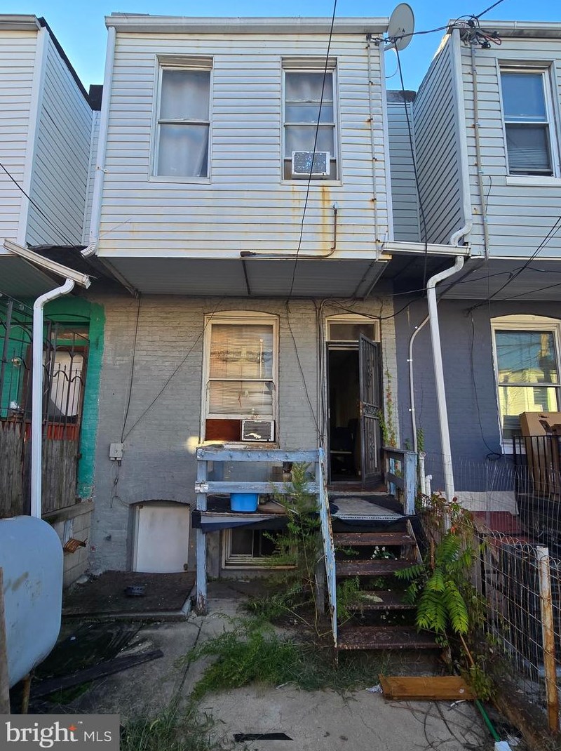 807 Luzerne Ave, Baltimore MD 21205-1612 exterior