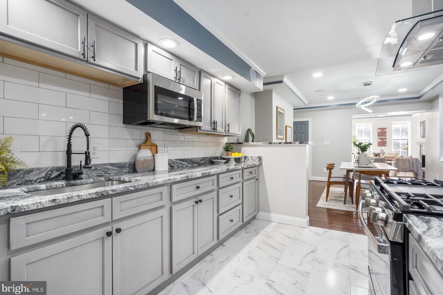 1706 Lombard St, Baltimore MD 21223-1010 exterior