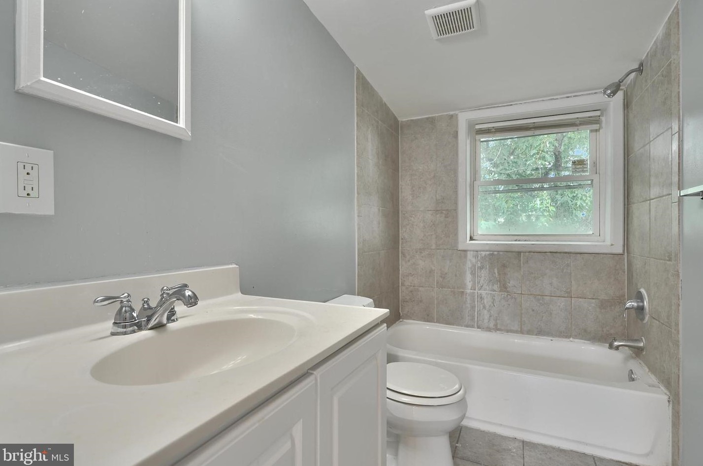 227 Fulton Ave, Baltimore MD  21223-1661 exterior