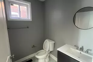 444 E 28th St, Baltimore, MD 21218 - Photo 15