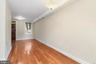 1811 Fleet St, Baltimore, MD 21231 - Photo 3