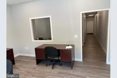 5000 Lawndale Ave, Baltimore, MD 21210 - Photo 5