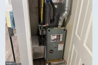 5000 Lawndale Ave, Baltimore, MD 21210 - Photo 15