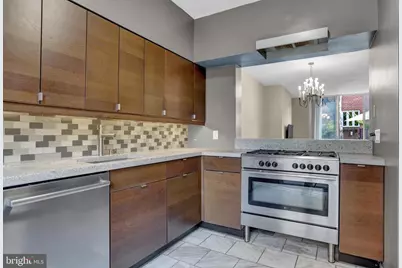 251 W Lafayette Avenue, Baltimore, MD 21217 - Photo 5