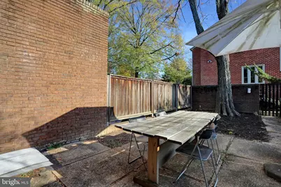 251 W Lafayette Avenue, Baltimore, MD 21217 - Photo 15