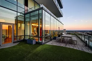 300 International Drive, Baltimore, MD 21202 - Photo 85