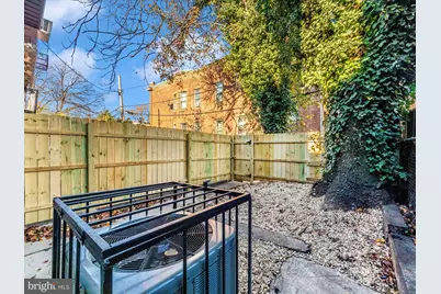 310 E 25th Street, Baltimore, MD 21218 - Photo 43