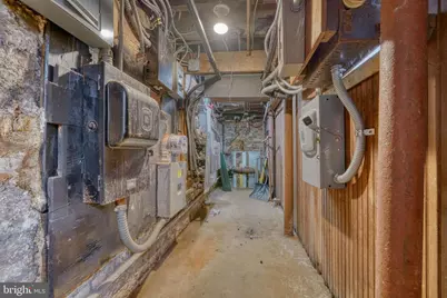 219 N Howard Street, Baltimore, MD 21201 - Photo 17