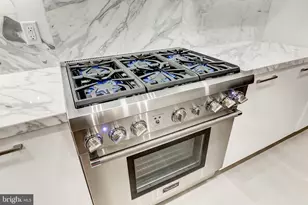 1330 Lancaster St, Baltimore, MD 21231 - Photo 15