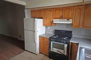 2107 Cliftwood Ave, Baltimore, MD 21213 - Photo 9