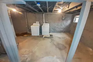 304 Lyndhurst St, Baltimore, MD 21229 - Photo 29