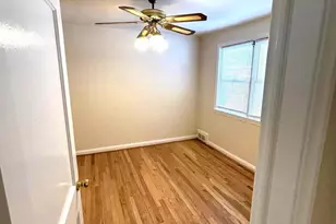 1330 Meridene Dr, Baltimore, MD 21239 - Photo 13