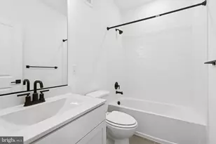 124B Locke St Mews, Baltimore, MD 21230 - Photo 11