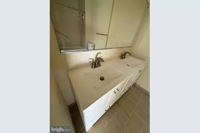 808 E Preston Street E, Baltimore, MD 21202 - Photo 13