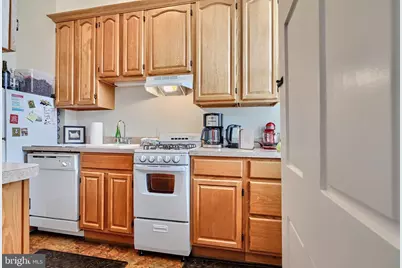 1404 Park Avenue, Baltimore, MD 21217 - Photo 9