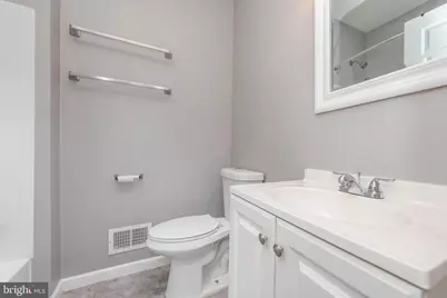 2118 E Hoffman Street, Baltimore, MD 21213 - Photo 11