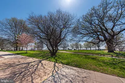 2118 E Hoffman Street, Baltimore, MD 21213 - Photo 19