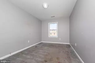 2118 E Hoffman St, Baltimore, MD 21213 - Photo 15