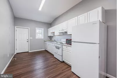 2118 E Hoffman Street, Baltimore, MD 21213 - Photo 5