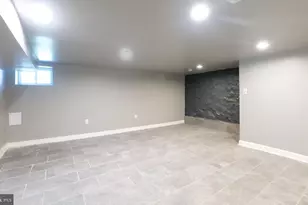 3410 W Franklin St, Baltimore, MD 21229 - Photo 21