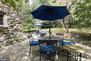 102 Cotswold Rd, Baltimore, MD 21210 - Photo 71