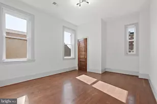 812 Park Ave, Baltimore, MD 21201 - Photo 25