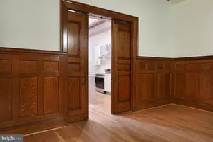 812 Park Ave, Baltimore, MD 21201 - Photo 11