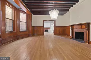 812 Park Ave, Baltimore, MD 21201 - Photo 9