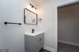 304 S Augusta Ave, Baltimore, MD 21229 - Photo 33