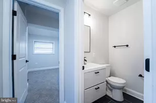 304 S Augusta Ave, Baltimore, MD 21229 - Photo 13