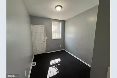 1025 N Carrollton Avenue, Baltimore, MD 21217 - Photo 11