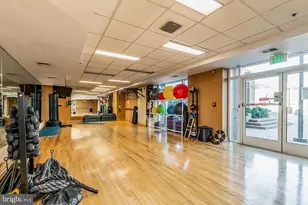 23 Pierside Dr, Baltimore, MD 21230 - Photo 7