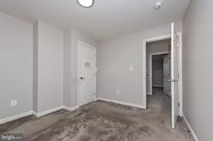 2108 E Hoffman St, Baltimore, MD 21213 - Photo 15